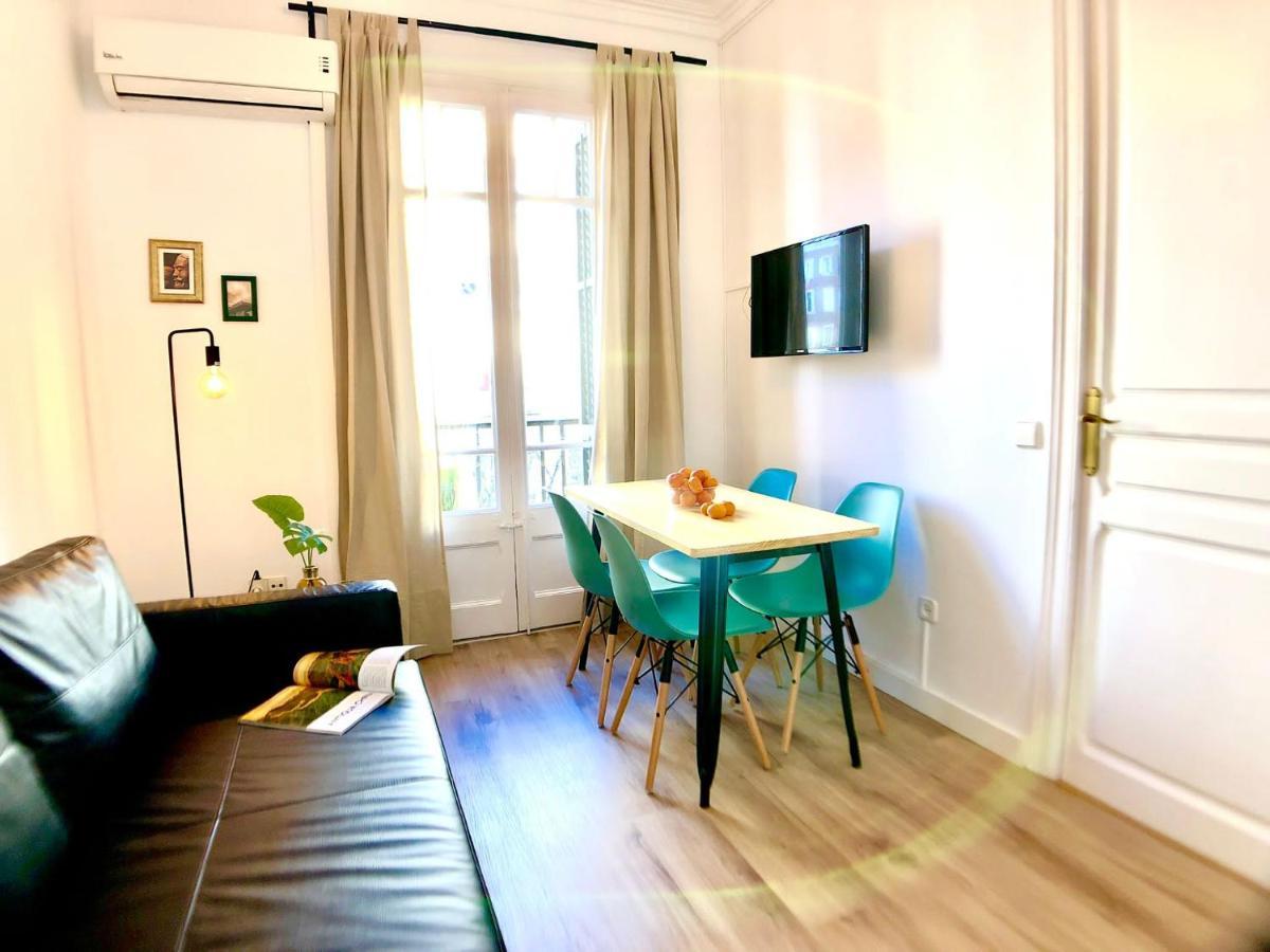 Lepanto Apartments 150M From Sagrada Familia Barcelona Exteriör bild